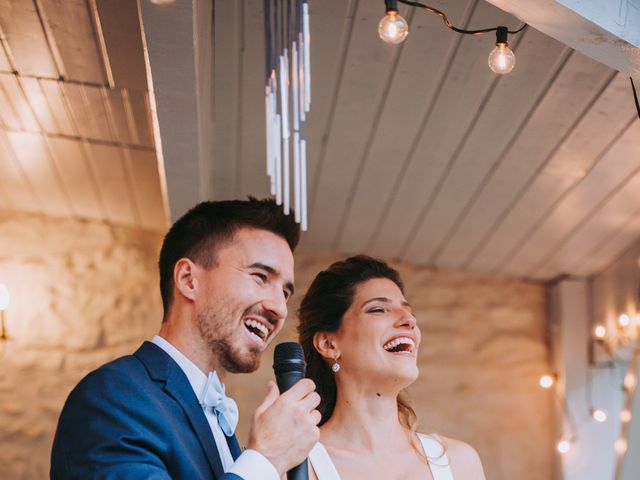 Le mariage de Lori et Cécilia à Ancy-le-Franc, Yonne 9