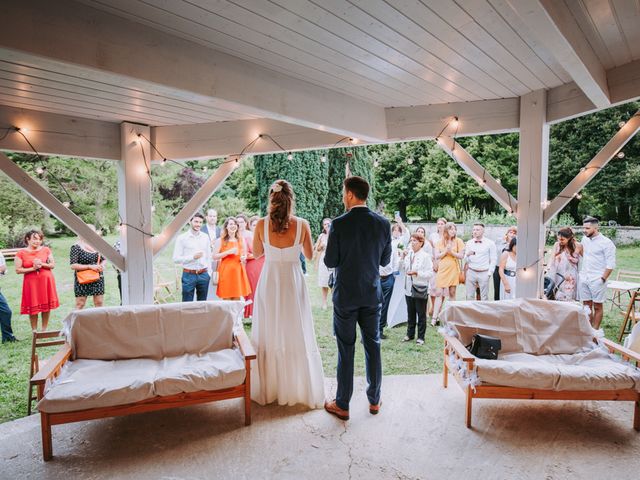 Le mariage de Lori et Cécilia à Ancy-le-Franc, Yonne 10