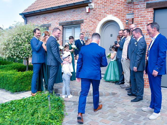 Le mariage de Loic et Céline à Comines, Nord 43