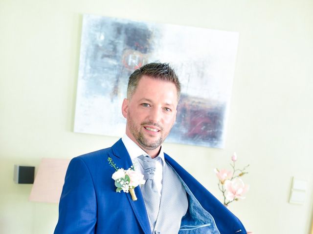 Le mariage de Loic et Céline à Comines, Nord 64