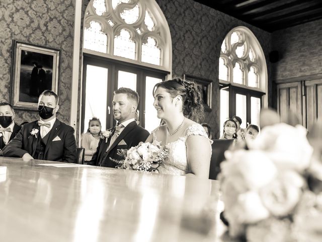Le mariage de Loic et Céline à Comines, Nord 96