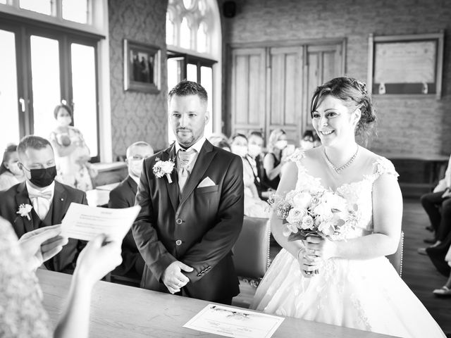 Le mariage de Loic et Céline à Comines, Nord 99