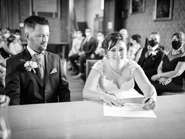 Le mariage de Loic et Céline à Comines, Nord 102