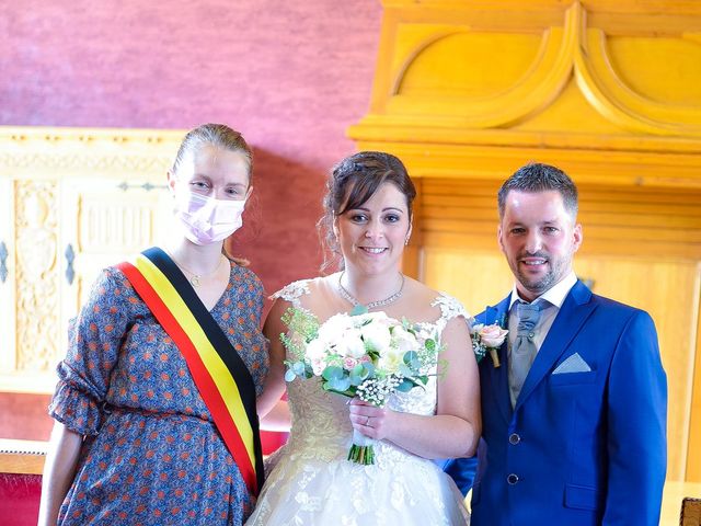 Le mariage de Loic et Céline à Comines, Nord 108