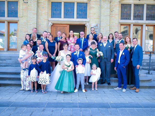 Le mariage de Loic et Céline à Comines, Nord 115