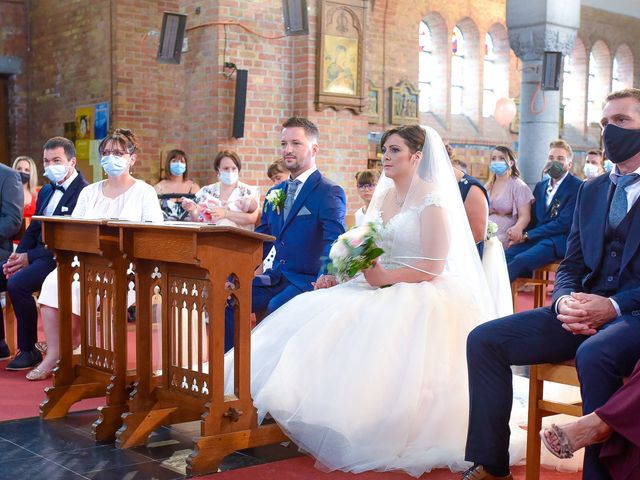 Le mariage de Loic et Céline à Comines, Nord 134