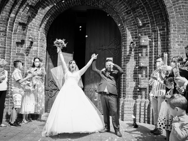 Le mariage de Loic et Céline à Comines, Nord 152