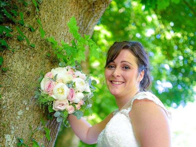 Le mariage de Loic et Céline à Comines, Nord 164