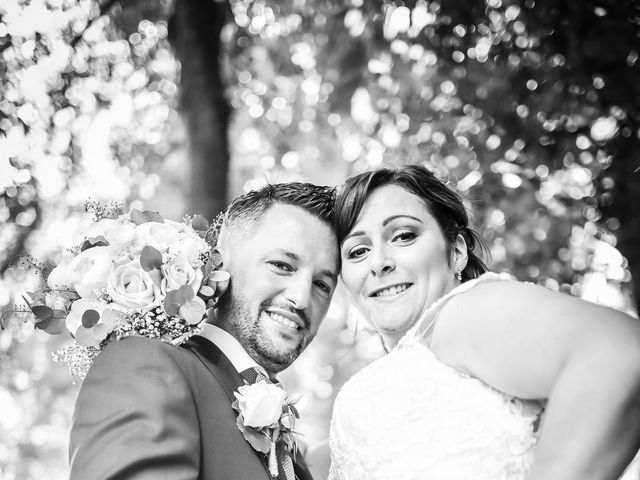 Le mariage de Loic et Céline à Comines, Nord 165