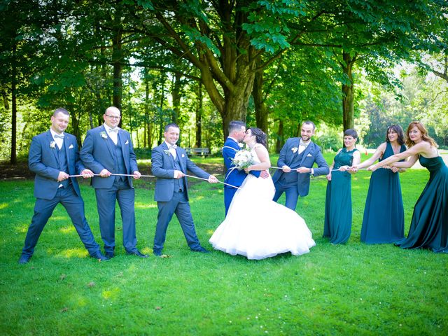Le mariage de Loic et Céline à Comines, Nord 174