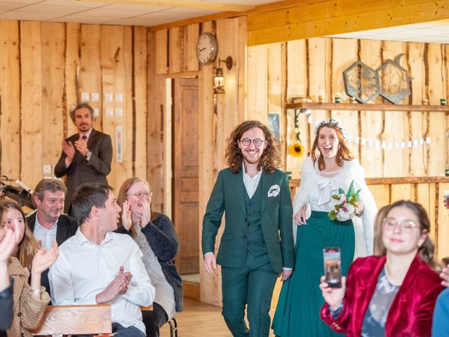 Le mariage de Rémy et Marine à Le Chambon-sur-Lignon, Haute-Loire 15