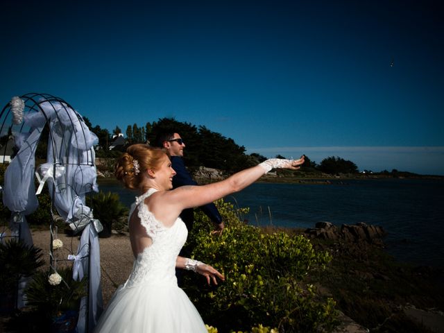 Le mariage de Olivier et Charlène à Theix, Morbihan 27