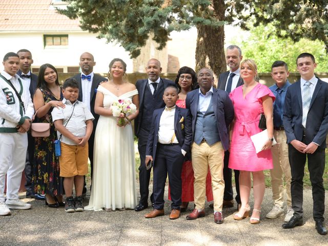 Le mariage de Sandra et Louis à Corbeil-Essonnes, Essonne 7