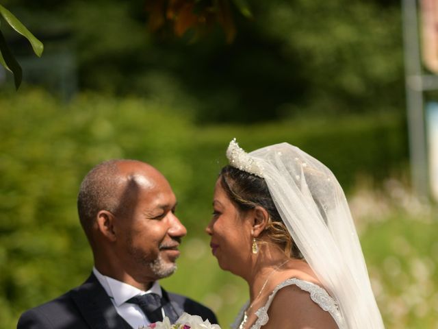 Le mariage de Sandra et Louis à Corbeil-Essonnes, Essonne 63