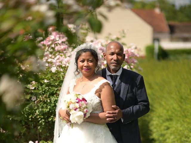 Le mariage de Sandra et Louis à Corbeil-Essonnes, Essonne 2