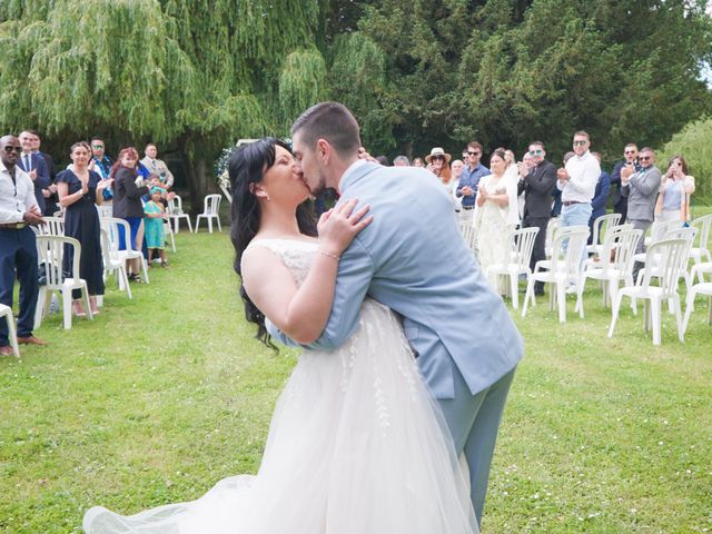 Le mariage de Kévin et Lany à Saint-Coutant-le-Grand, Charente Maritime 9