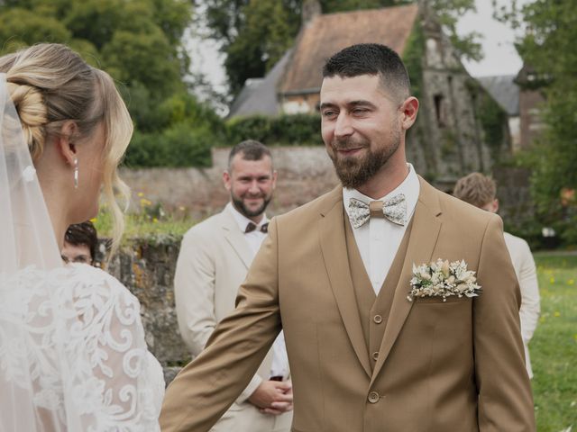 Le mariage de Romain et Maeliss à Ailly-le-Haut-Clocher, Somme 14