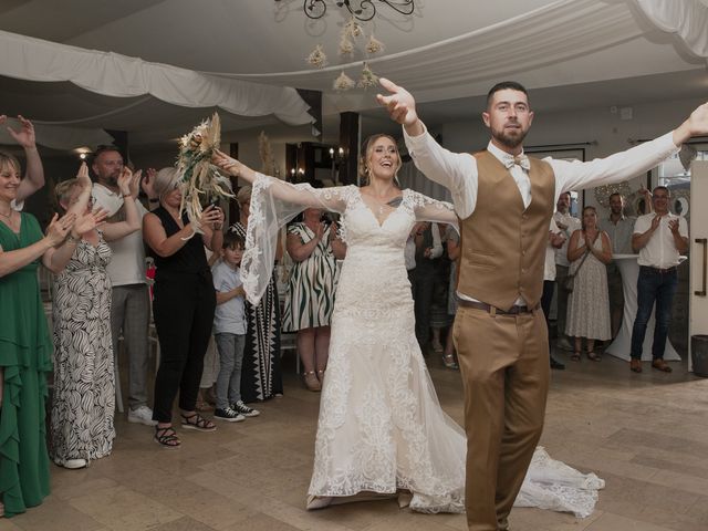 Le mariage de Romain et Maeliss à Ailly-le-Haut-Clocher, Somme 76