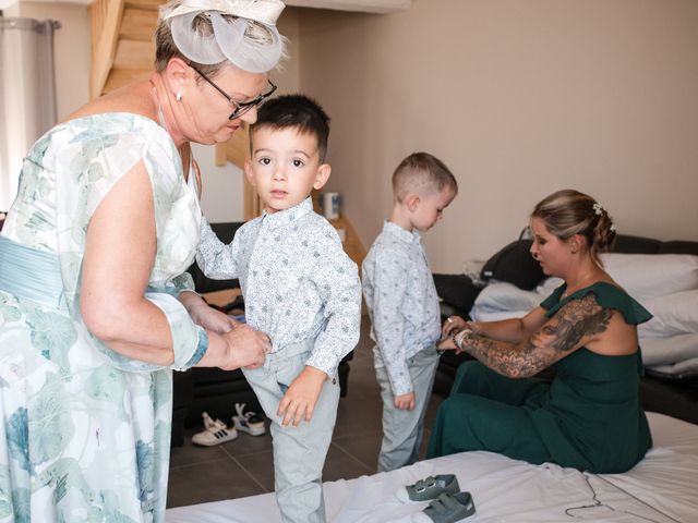 Le mariage de Julien et Amandine à Thouars, Deux-Sèvres 14