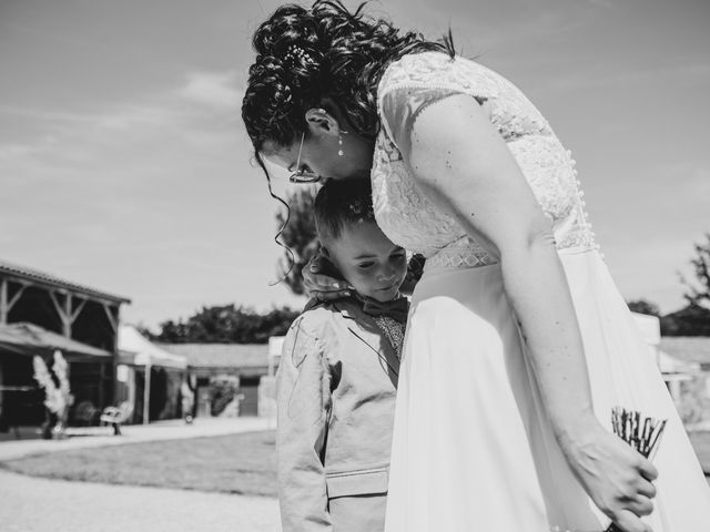 Le mariage de Julien et Amandine à Thouars, Deux-Sèvres 37