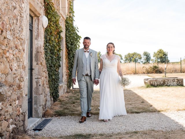 Le mariage de Julien et Amandine à Thouars, Deux-Sèvres 38