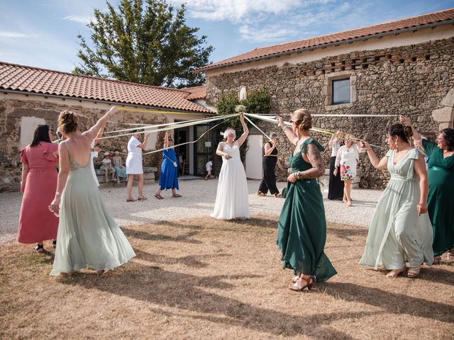 Le mariage de Julien et Amandine à Thouars, Deux-Sèvres 93