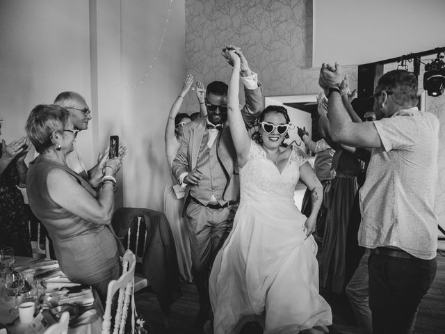 Le mariage de Julien et Amandine à Thouars, Deux-Sèvres 119