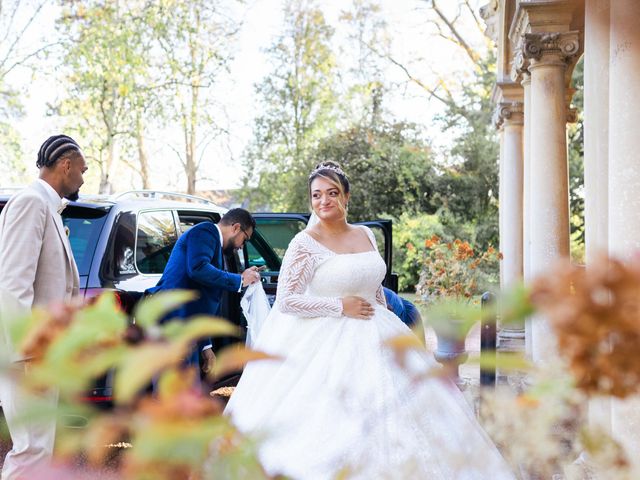 Le mariage de Yanis et Bérénice à Putot-en-Auge, Calvados 2