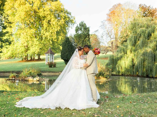 Le mariage de Yanis et Bérénice à Putot-en-Auge, Calvados 6