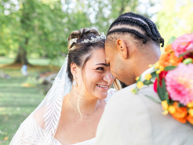 Le mariage de Yanis et Bérénice à Putot-en-Auge, Calvados 8