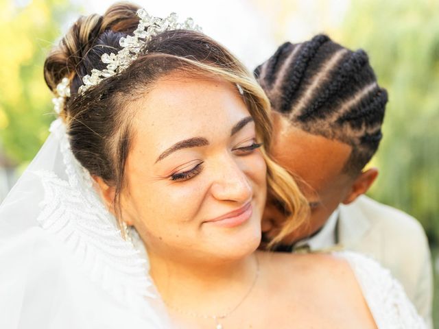 Le mariage de Yanis et Bérénice à Putot-en-Auge, Calvados 14
