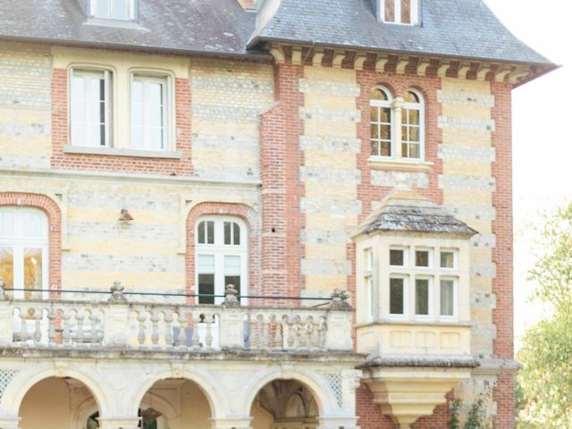 Le mariage de Yanis et Bérénice à Putot-en-Auge, Calvados 28