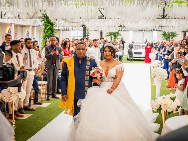 Le mariage de Tiav et Méva à Fleury-Mérogis, Essonne 8