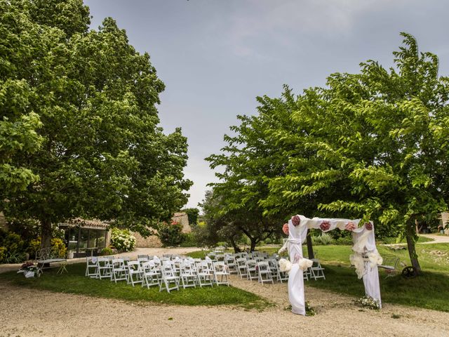 Le mariage de Camille et Hugo à Céreste, Alpes-de-Haute-Provence 12