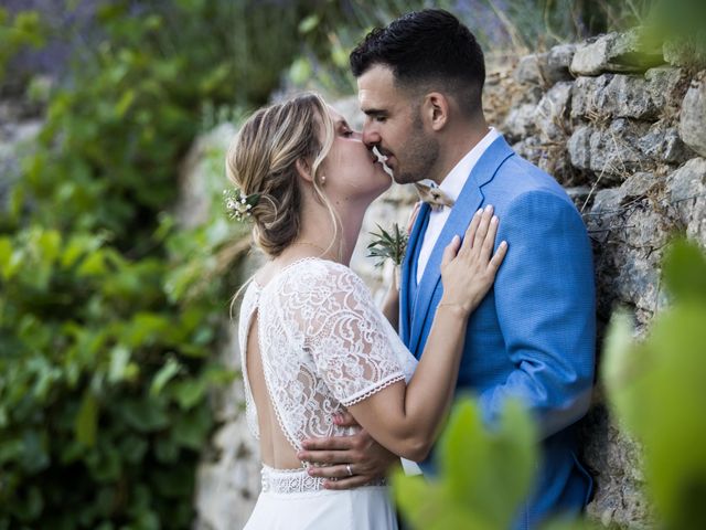 Le mariage de Camille et Hugo à Céreste, Alpes-de-Haute-Provence 27