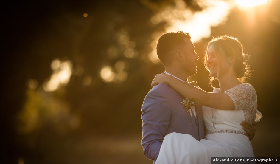 Le mariage de Camille et Hugo à Céreste, Alpes-de-Haute-Provence
