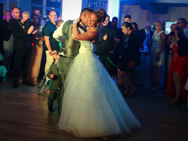 Le mariage de Anthony et Caroline à Meaux, Seine-et-Marne 19