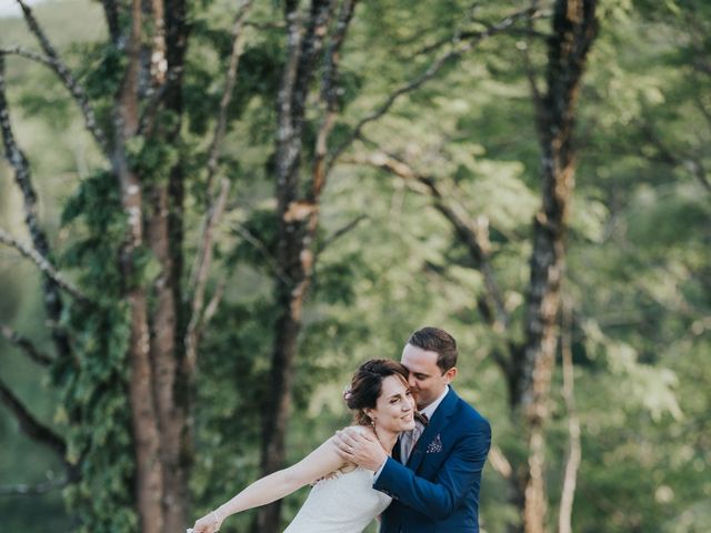 Le mariage de Jonathan et Aurélie à Limoges, Haute-Vienne 46