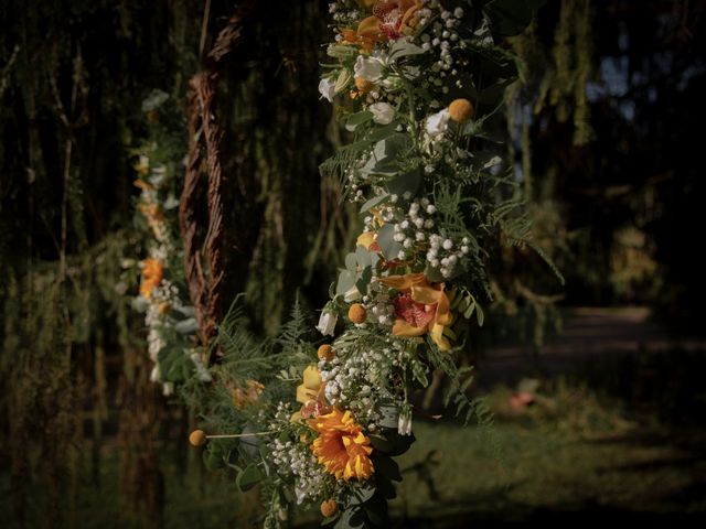 Le mariage de Jonathan et Marie à Saint-Médard-en-Jalles, Gironde 14