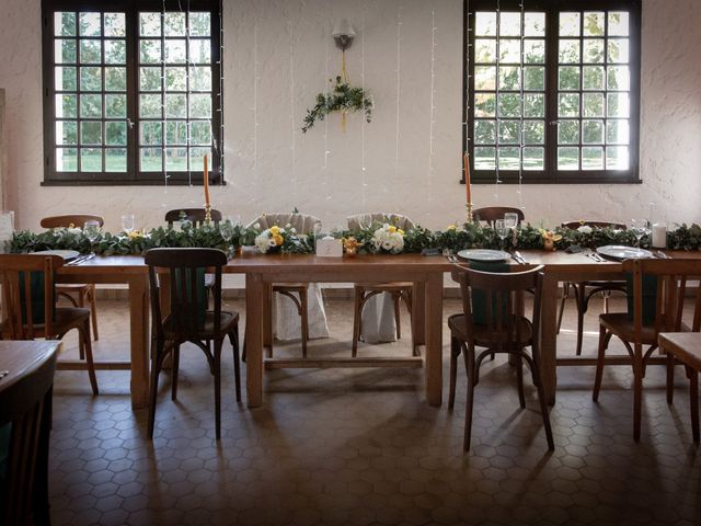 Le mariage de Jonathan et Marie à Saint-Médard-en-Jalles, Gironde 15