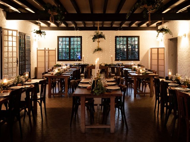 Le mariage de Jonathan et Marie à Saint-Médard-en-Jalles, Gironde 31