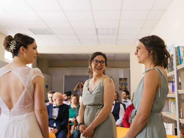 Le mariage de Cyril et Emma à Saint-Thomas-la-Garde, Loire 18