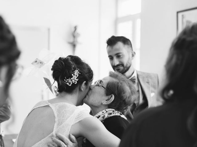 Le mariage de Cyril et Emma à Saint-Thomas-la-Garde, Loire 22