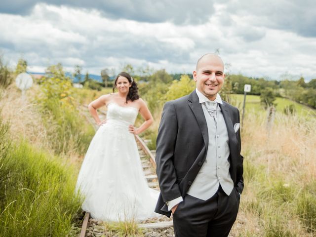 Le mariage de Xavier et Cindy à Le Puy-en-Velay, Haute-Loire 13