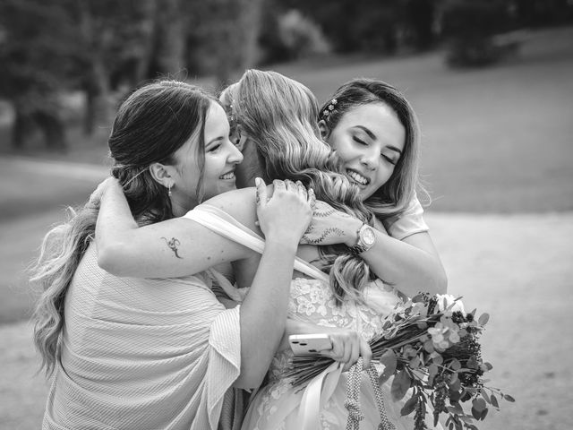 Le mariage de Sami et Chloé à Azé, Saône et Loire 52