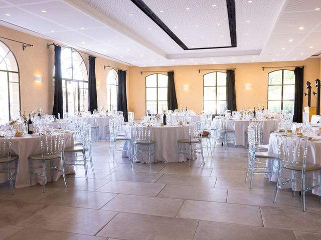 Le mariage de Baptiste et Elodie à Ventabren, Bouches-du-Rhône 3