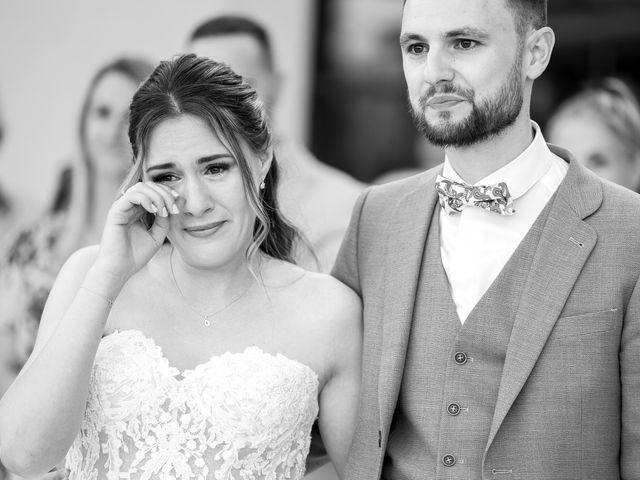 Le mariage de Baptiste et Elodie à Ventabren, Bouches-du-Rhône 11