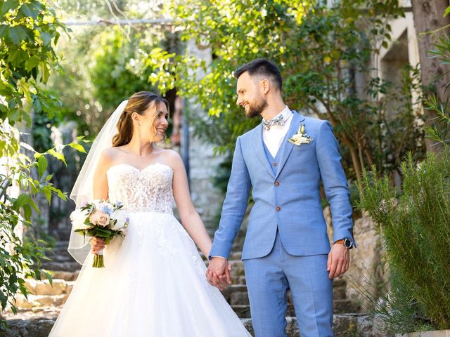 Le mariage de Baptiste et Elodie à Ventabren, Bouches-du-Rhône 27