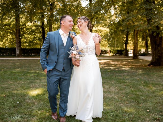 Le mariage de Olivier et Lola à Poitiers, Vienne 30