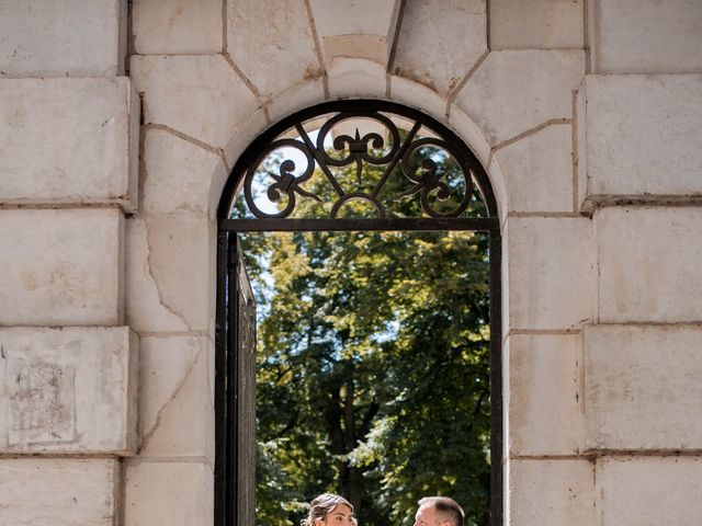 Le mariage de Olivier et Lola à Poitiers, Vienne 35